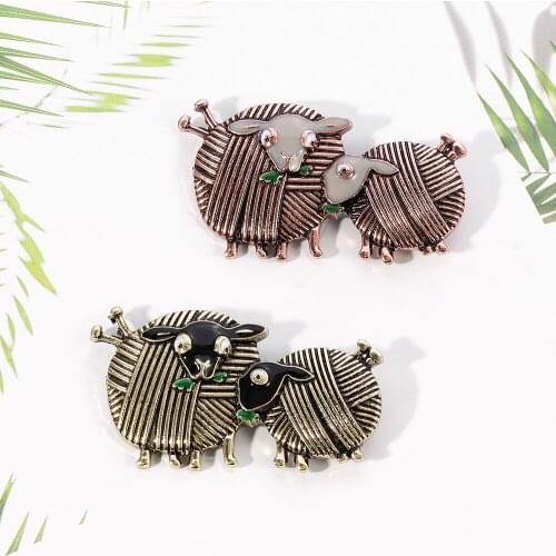Ball of yarn double sheep brooch vintage fashion metal enamel pins jewelry gifts for kids