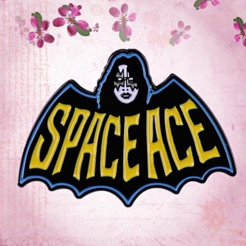 Ace Frehley the Spaceman enamel Pin Kiss Band Hard rock Musician brooch badge