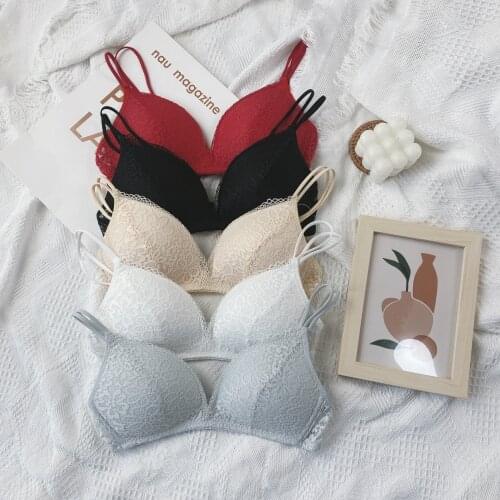 New style Womens Bra Sexy Lace Underwear Fashion Push Up Comfort Triangle Cup Female Sexy Traceless Brassiere Lingerie