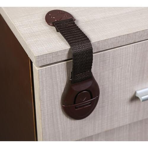 Child Lock Protection Of Children Locking Doors For Childrens Safety Kids Plastic Lock best selling