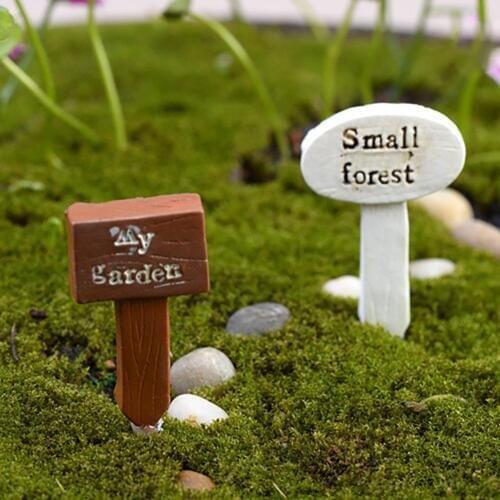 Garden Statues Sculptures 1Pc Cute Fingerpost Mini Garden Landscape Miniature Ornaments DIY Scenery decoration Micro Decor