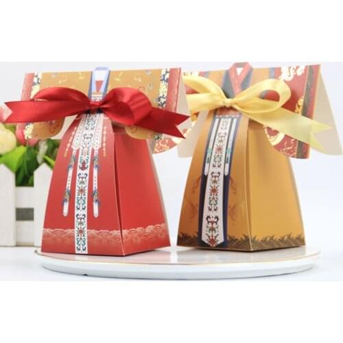 50/100pcs Bride And Groom Hanfu Wedding Favor And Gifts Box Candy Box With Ribbon Wedding Decoration Souvenirs Party Supplies
