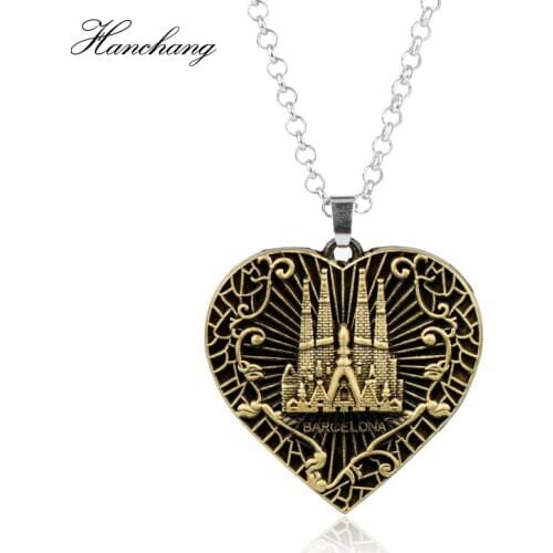 HANCHANG DIY Charms Jewelry castle chapel cathedral Barcelona Sagrada Heart Shape Retro Bronze Pendant Necklace Women Men Gift
