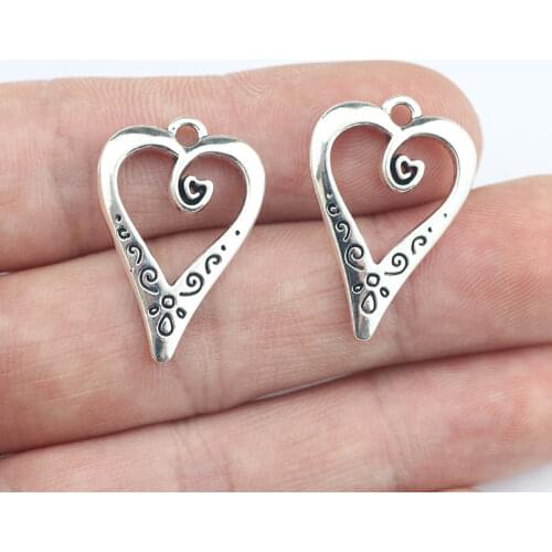 Newest 12Pieces 17*25mm Mixed Alloy Antique Silver Color Heart Charms Vintage Keychain Pendant Necklace For DIY Jewelry Making