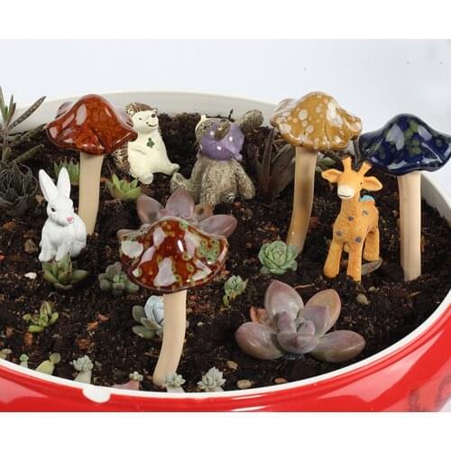 4pcs Garden Ornament Mushroom Ceramic Mushroom Decor Fairy Garden Mushroom Creative Lawn Ornaments Garden Yard Decor Accessories