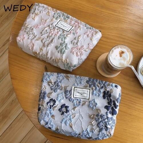 Bubble Fabric Makeup Bag Organizer Floral Cosmetic Pouch Large Capacity Travel Toiletry Bag Necesserie Storage Case Women Clutch