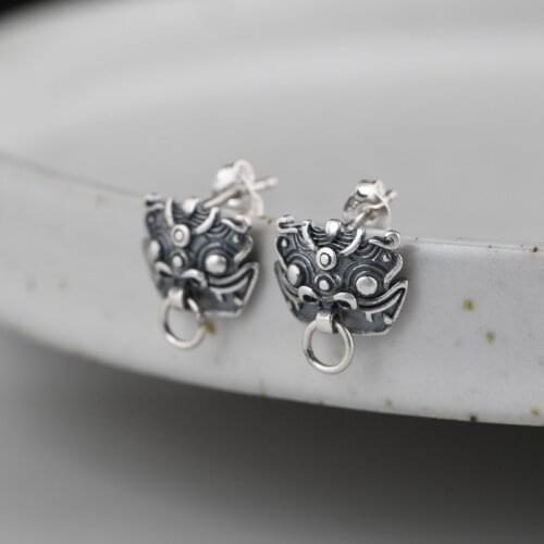 Vintage Silver Color Tao Tie Gulosity Stud Earrings for Chinese Mythical Animals Dragon of Son Earrings Men Women Jewelry