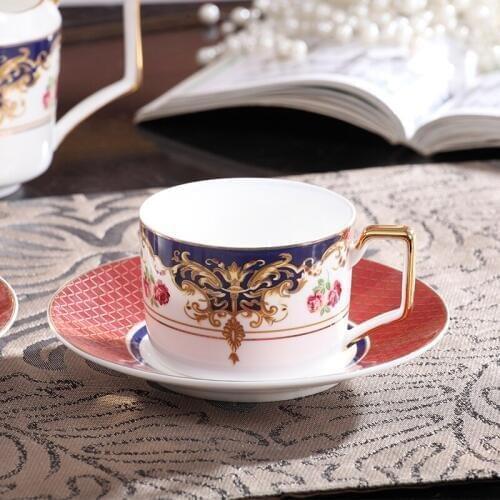 Europe High-end Royal Palace Bone Porcelain Coffee Cup Set British afternoon tea sets cups and saucers home wedding Drinking