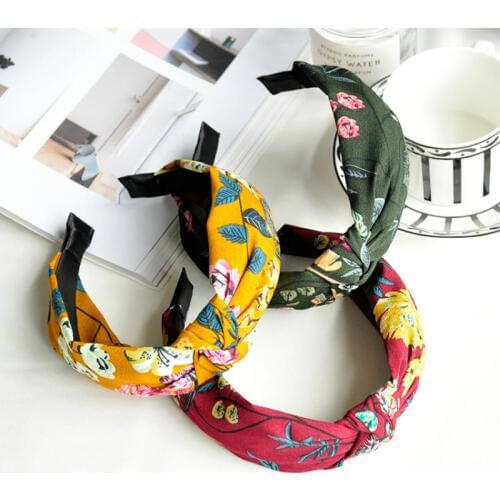Sweet hair headdress all-match knotted fabric wide headband simple Korean head hoop card Commonly used ladies hair accessories