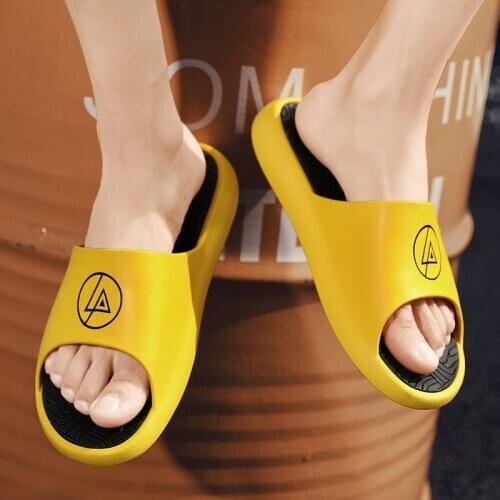 Mens Beach Sandals Cool Solid Comfortable Summer Slippers Outdoor Outdoor Simple Vacation Slippers Non-slipCasual Garden Shoes