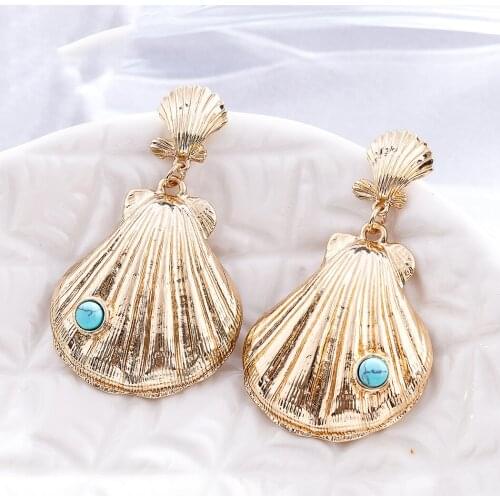 Gold Conch Jewelry Hanging Earrings for Women Blue Beads Female Ear Decoration Accessories Bijou Jewelry Pendientes 2021 Gifts