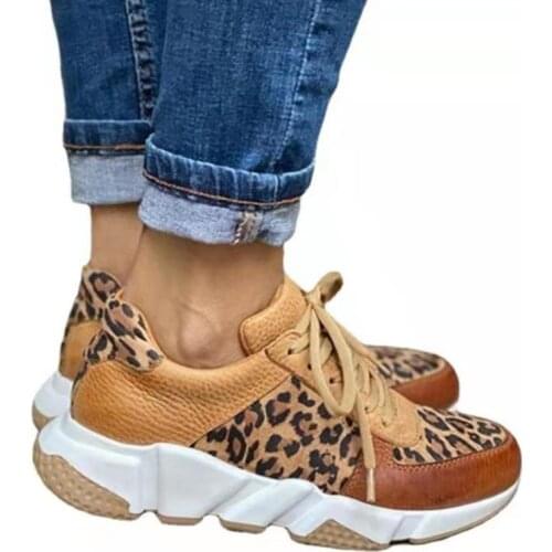 2021 Women Platform Sneakers Female Soft Leather Walking chunky Sneakers Loafers For Women White Casual Flat Vacation Shoes