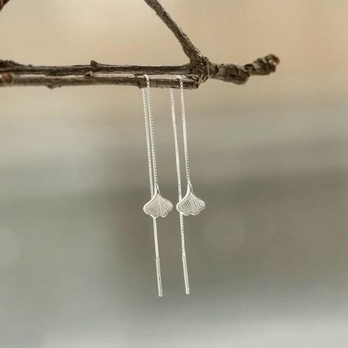 Sweet Jewelry Ginkgo Leaf Earrings Simple Silvery Plating Long Chain Dangle Earrings For Girl Lady Gifts