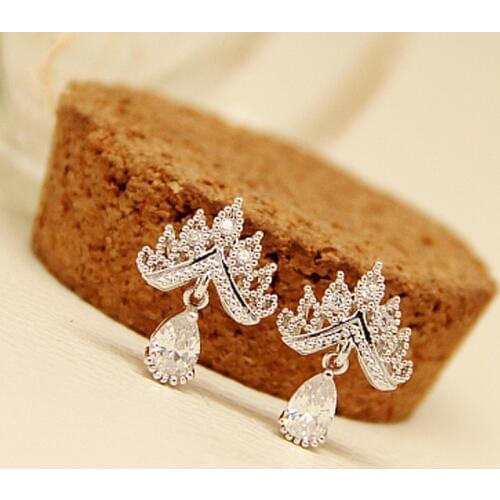 Factory Price 100% Sterling Silver Stud Earring with Waterdrop AAA Zircon Women Bridal Wedding Party Fancy Earring Jewelry