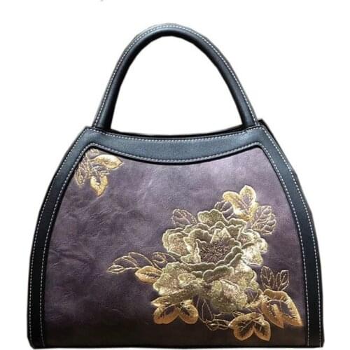 Female bag 2021 new retro Chinese style embroidery luxury female handbag shoulder messenger bag original design authentic