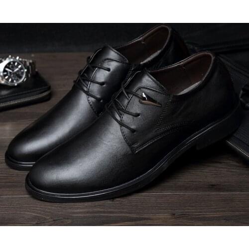 2020 Man Flat Classic Men Dress Shoes Genuine Leather Carved Italian Formal Oxford Wedding Party Dress Shoes Big Size 47