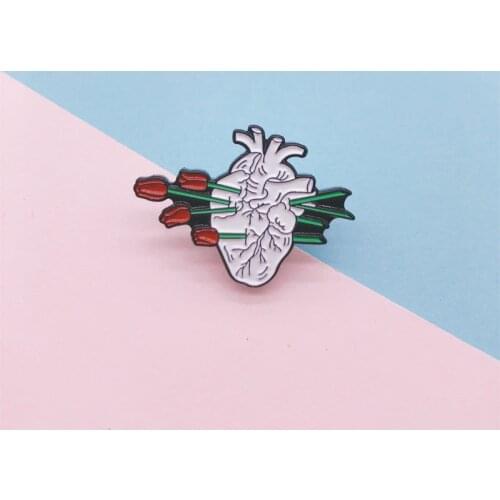 Creative Skeleton Organs Heart Plant Flower Rose Enamel Brooch Alloy Badge Denim Clothes Bag Pin Cartoon Love Jewelry Gift