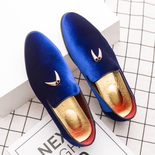 Fashion Party And Wedding Handmade Men Loafers Men Velvet Shoes Leaves And Gold Buckle Men Dress Shoe Mens Flats Casual Shoes