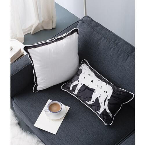 Luxury retro leopard velvet solid cushion cover 45*45 black dots white lumbar pillow cover sofa chair home decor pillowcase