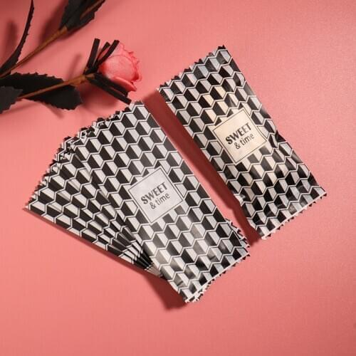 200pcs/lot Nougat Wrapping Black Whit Diamond Gift Bag Handmade Wedding DIY Foodrade Plastic Candy Packaging Bag Candy Wrapper