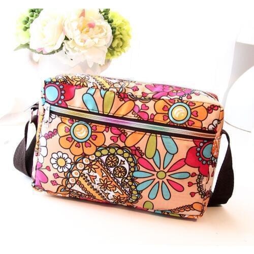 Fashion Nylon Waterproof Women Travel Small Handbags Mummy Mother Shoulder Bag Crossbody Messenger Diapering