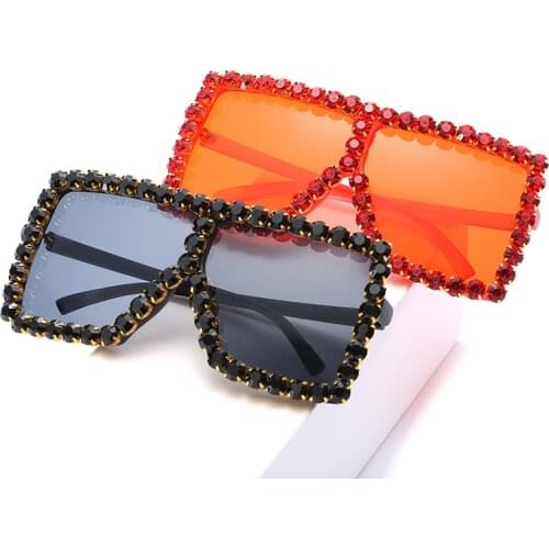 2021 Fashion Luxury Sunglasses Women Rhinestone Shades Big Crystal Sexy Rays Square Vintage Sun Glasses Diamond Eyewear