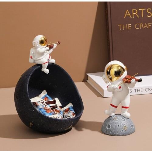 Astronaut fruit bowl candy box key storage box dining table porch TV cabinet home decoration gift furnishings