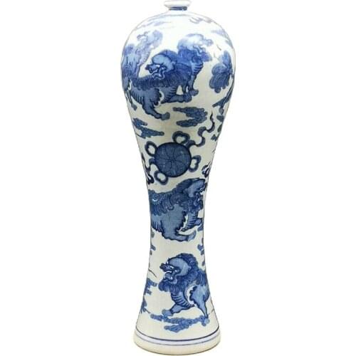 Chinese old Blue and white porcelain ornaments painting small mouth tall vase