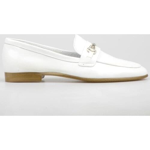 FootCourt- Genuine Leather Flats Women White Patent Shoes New Arrivals Loafers Metal Decoration Casual Shoes Round Toe Slip On