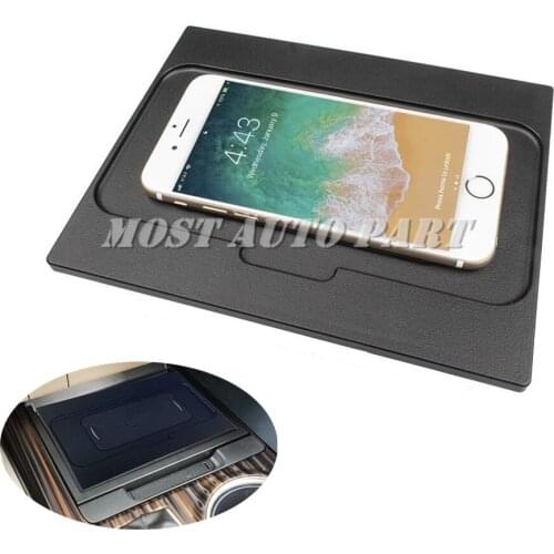 Interior Car Wireless Charger Phone Charger Pad Center Console For Toyota Camry 2018-2021 The Phone With QI Wireless Charging