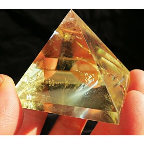Beautiful !! natural lemon yellow transparent quartz crystal pyramid