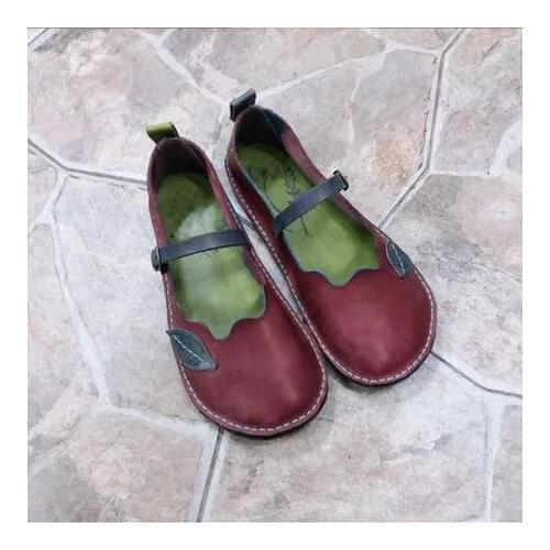 Brock carved single shoes female retro small leather shoes Mary Jane thick heel low heel round head womens shoes