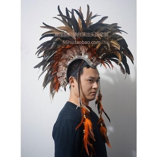 We have a custom-made Mohawk feather stage show headdress hair show studio photography custom-made