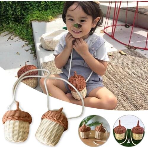 Handwoven Round Rattan Bag Bucket Tropical Beach Style Woven Shoulder Rattan Bag Photo Props