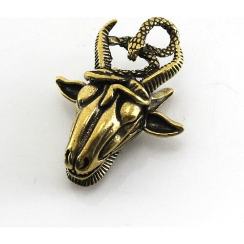 1pcs Brass Cast Antelope Keychain Charm Pendant High Quality Leather Craft DIY Decoration Keyring Animals Ornaments
