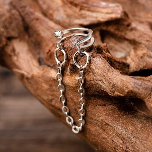 1pcs Vintage Ear Clip Hoop Earrings Chain Metal Earrings for Women Female Retro Drop Earrings Ear Cuff Caught In Cuffs Jewelry