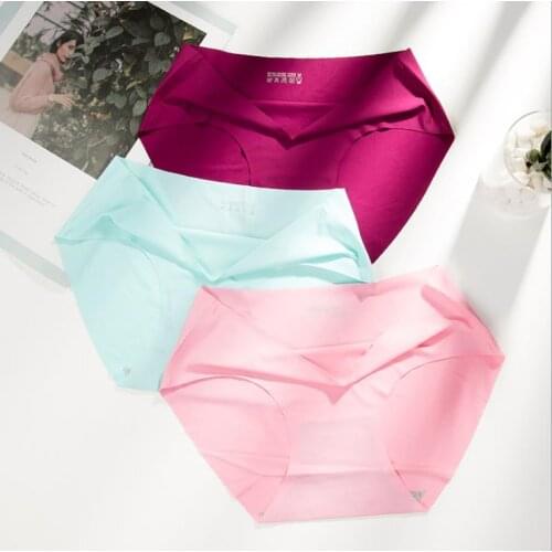 Woman underwear Briefs One-piece ice cream trackless panties Cotton crotch low-waisted briefs for ladies