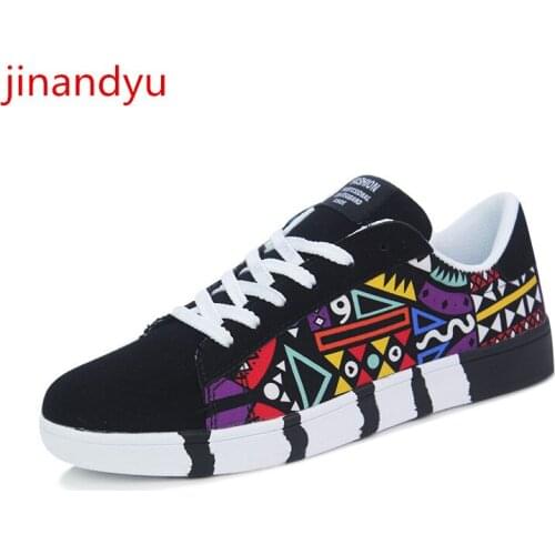 Graffiti Hiphop Shoes Men Flat Sneakers Lace Up Canvas Casual Shoes Man Black Skateboard Men Walking Shoes Zapatill De Hombr