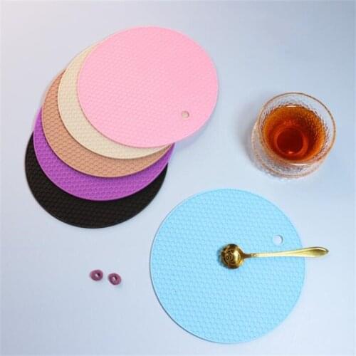 18 Round Heat Resistant Silicone Mat Drink Cup Coasters Non-slip Pot Holder Table Placemat Kitchen Accessories
