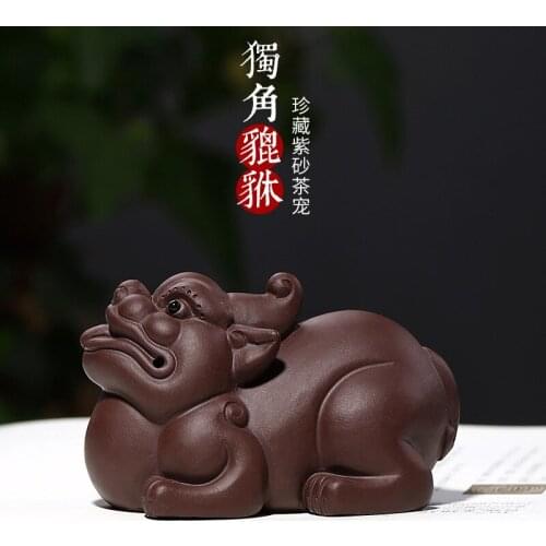 Single horn, small sculpture, wholesale and ornament manufacturer, one for sale, like mud