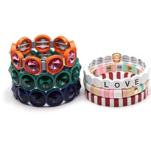 Zinc Alloy Sparkling Crystal Paint Spraying Stretch Bracelet 2020 New Fashion Letter Love Multicolored Handmade Jewelry Present