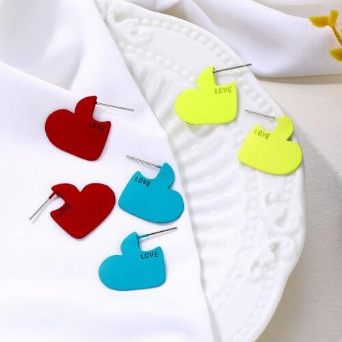 ZOVOLI Fashion Korean Metal Sweet Love Heart Stud Earrings For Women Elegant Simple Boucle D'oreille Party Jewelry Gifts