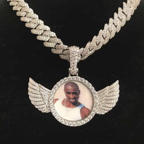 Custom picture pendant iced out wing picture pendant