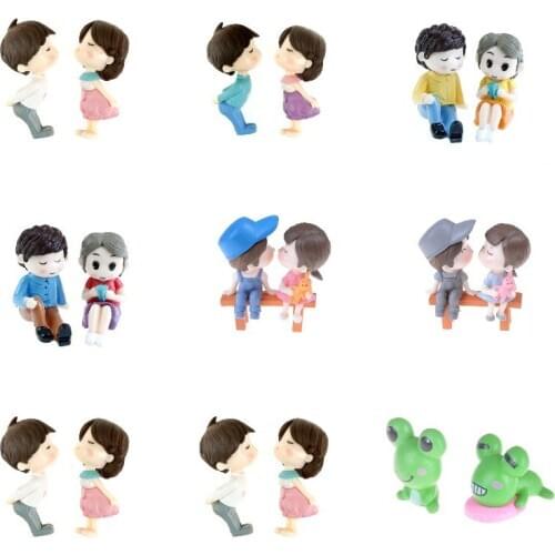 2pcs/set DIY Micro Landscape Decor Terrarium Action Figures Mini Stool Lovers Couple Animals House Tree Fairy Garden Miniatures