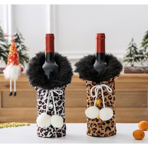 Wine Bottle Cover Eye-catching Wear Resistant Fabric Decorative Bottle Bag with Two Hairballs Home Wine Bottle Dust Covers