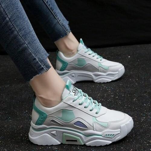 Women Sports Shoes Autumn Trend Casual Flats Female Breathable Lace-Up Vulcanized Shoes Women Chunky Sneakers Large Size