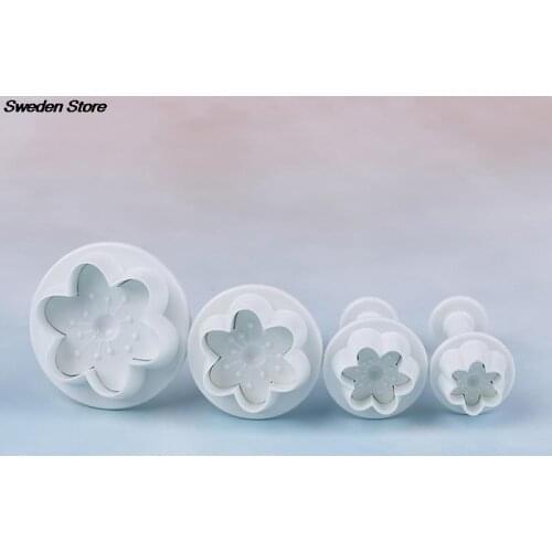 4 pcs/set Peach Blossom Shape Plastic Cookie Cutters Flower Series Pastry Biscuit Mold Plunger Cake Decorating Tools