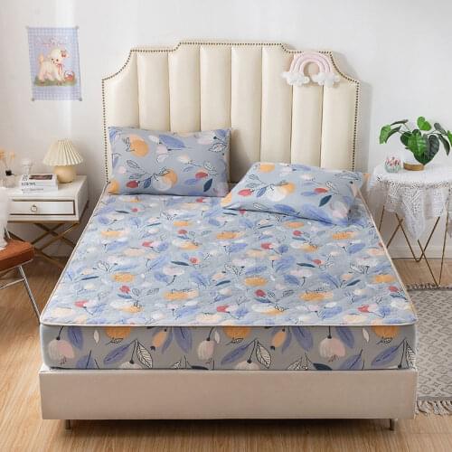 Svetanya Blue Flowers Pastoral Quilted Polyester Fitted Sheet Knitted Cozy Soft Warm Mattress Protective Cover Twin Queen King