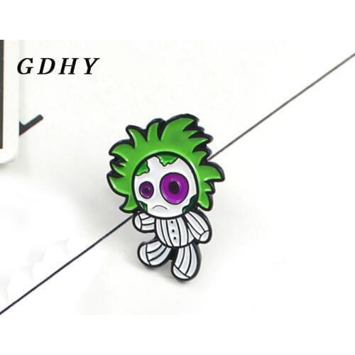 GDHY Halloween Terror Doll Brooch Green hair Zombie doll Enamel Pins Brooches Creepy Shirt Coat Backpacks Jewelry Spille Badge