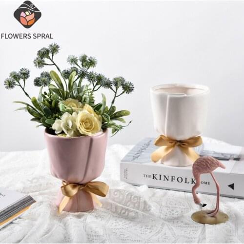Nordic Minimalist Ceramic Vase Decoration Dried Flower Flower Arrangement Creative Art Bouquet Modeling Vase Desktop Decoration